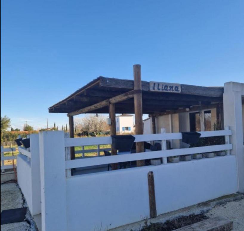 Les Maisons Du Paty Arles Eksteriør bilde